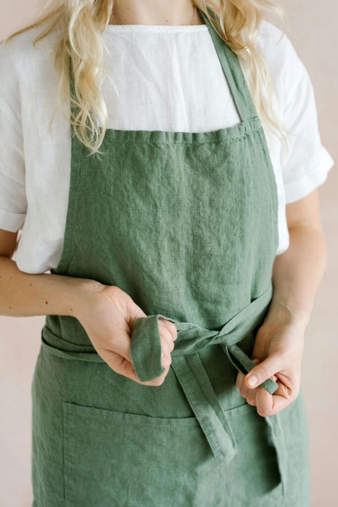 garden apron spring gifts
